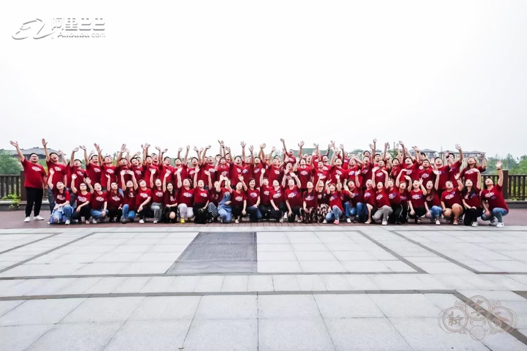 新享薈漢服盛典活動(dòng)大合影