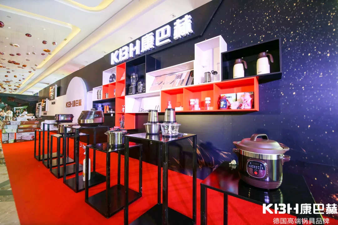 2019康巴赫新品發(fā)布會(huì)——第三代316醫(yī)用級(jí)不銹鋼炒鍋