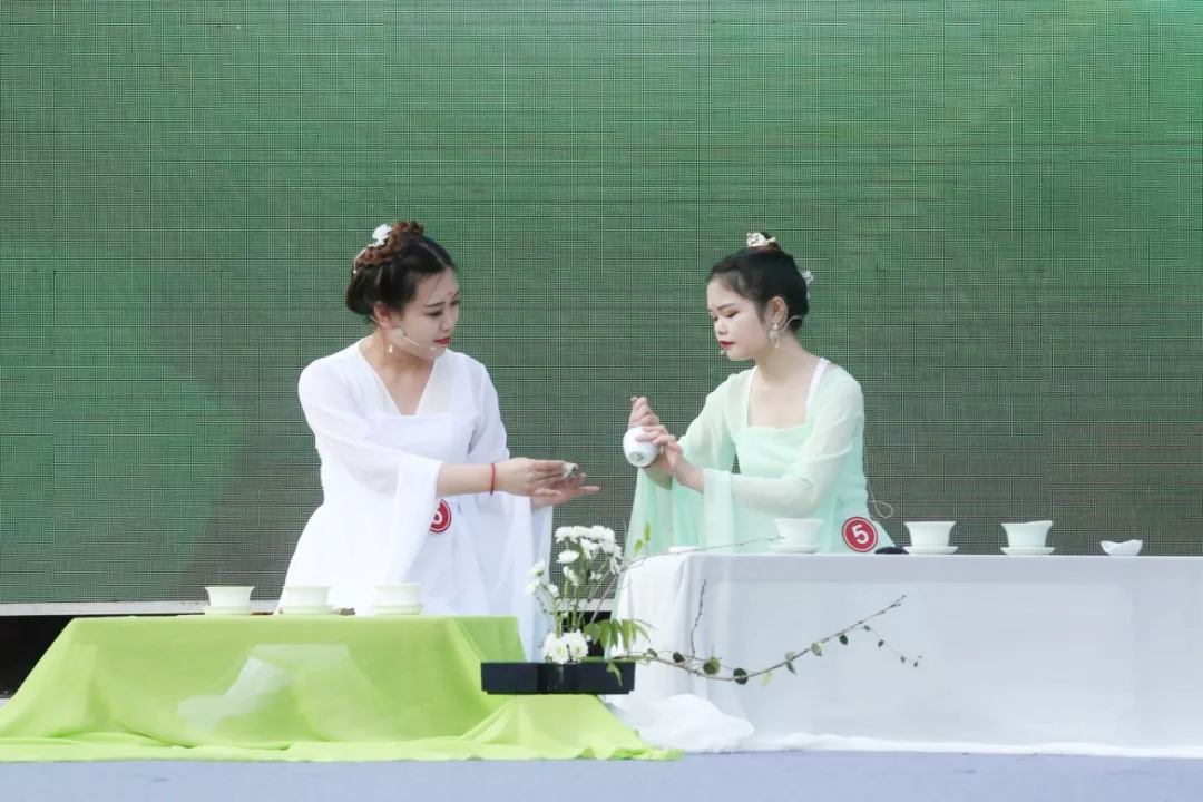 ��W����������(zh��n)