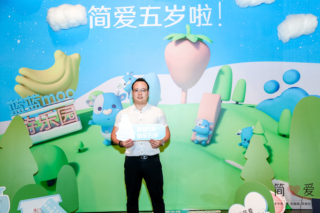 ����ӛ�������ƵZ�^�M����������5�������Ցc��