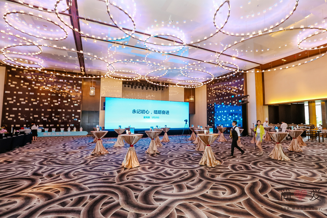 ����ӛ�������ƵZ�^�M����������5�������Ցc��