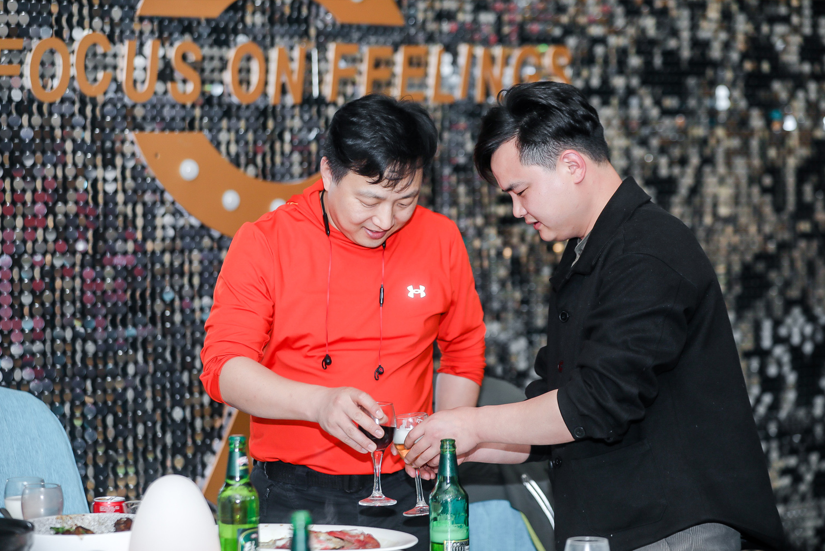 ���󿂹ܺ͹���(y��ng)�̻��