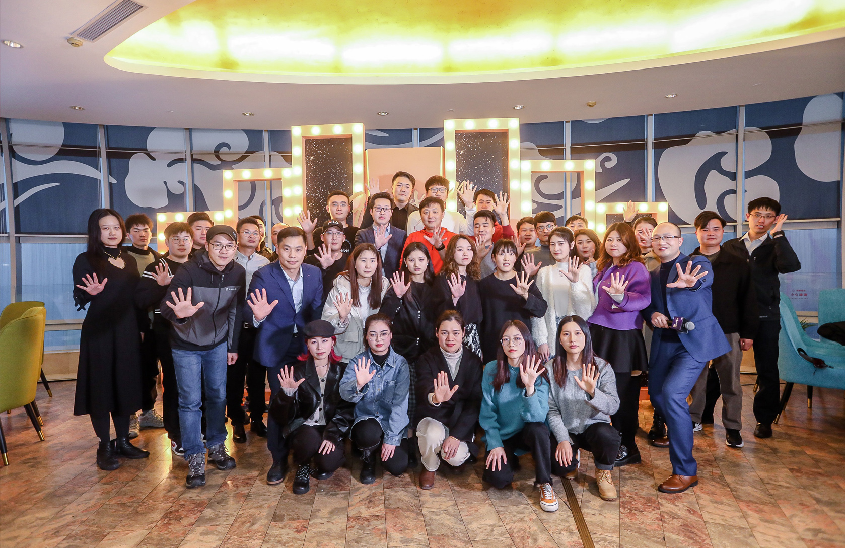 �鷽������c����Ӱ