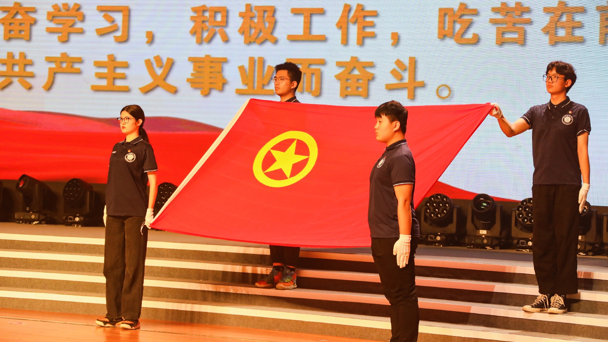 �Є�(chu��ng)��ĈF�ջ�����}���F�ջ�����}���Q��ȫ