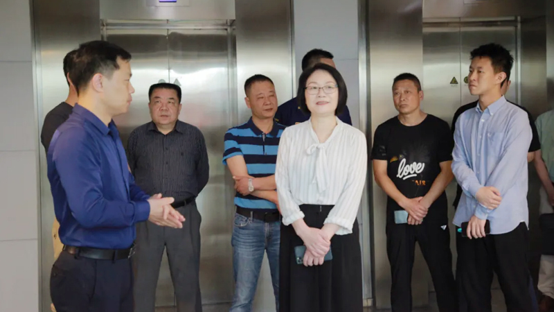 �����ОI���^(q��)���f(xi��)��ϯ������һ���W�R�鷽���h�{(di��o)��ָ��(d��o)