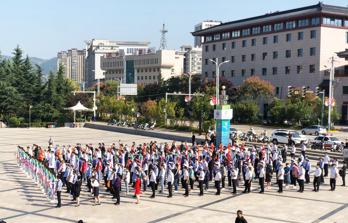 “愛我商洛”誓師動員大會現(xiàn)場