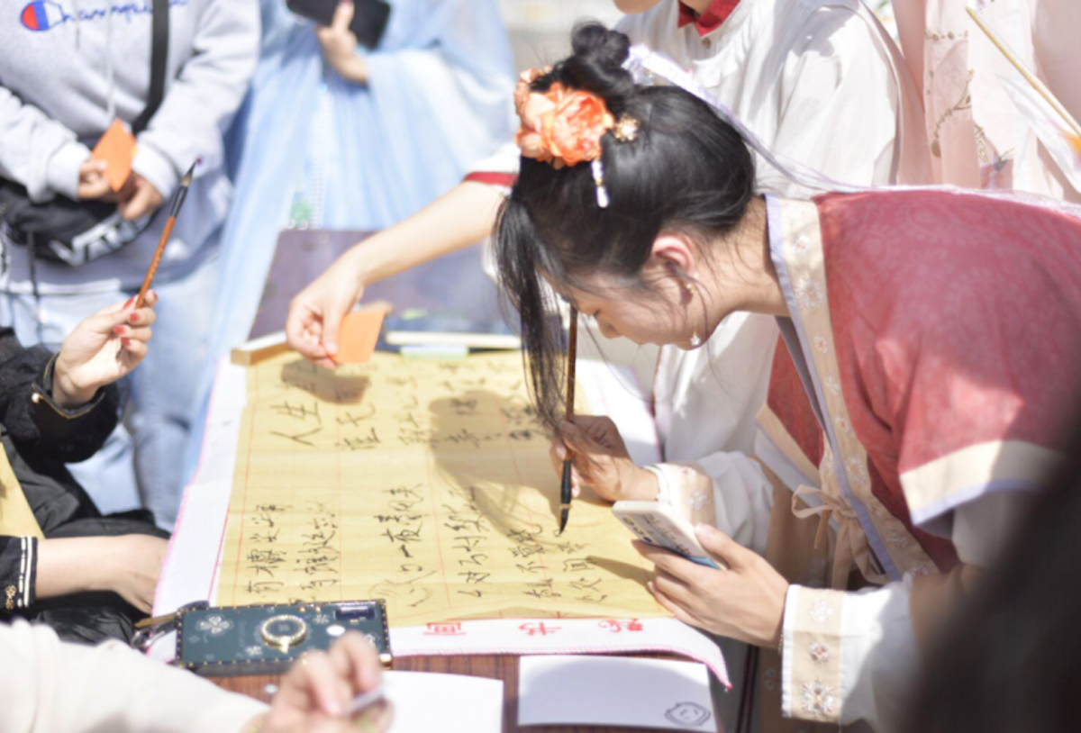 ���c�F(tu��n)�A���p��(gu��)�L(f��ng)�����}�h���Έ@��(hu��)