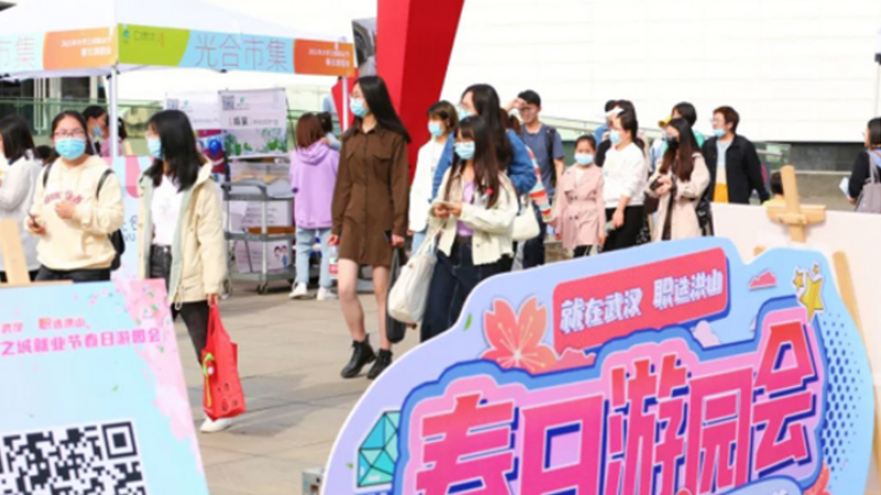 �Έ@��������}���Q��ô��