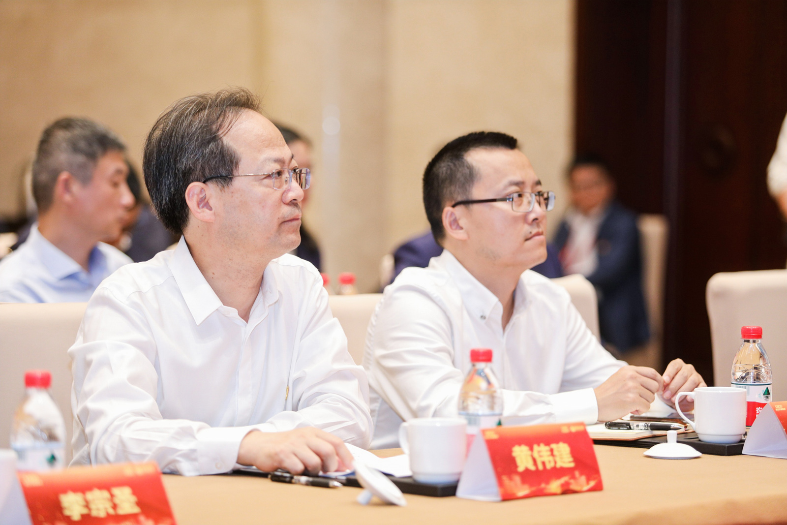 �㽭ʡ��ͨ���F(tu��n)�hί����ӛ�S�����ڻ�ӬF(xi��n)��