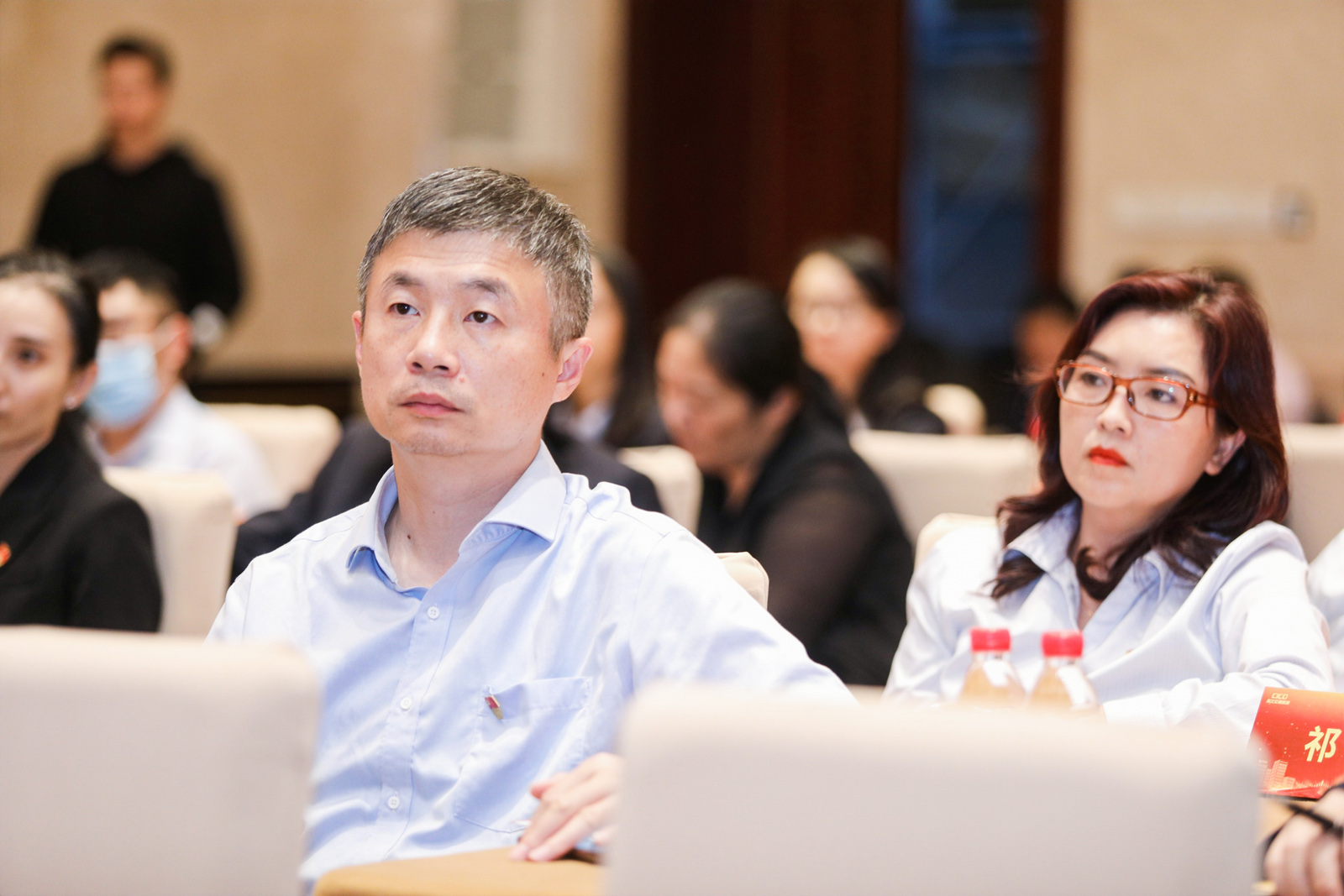 �h���Y(ji��)��������Ӆ������e�،�