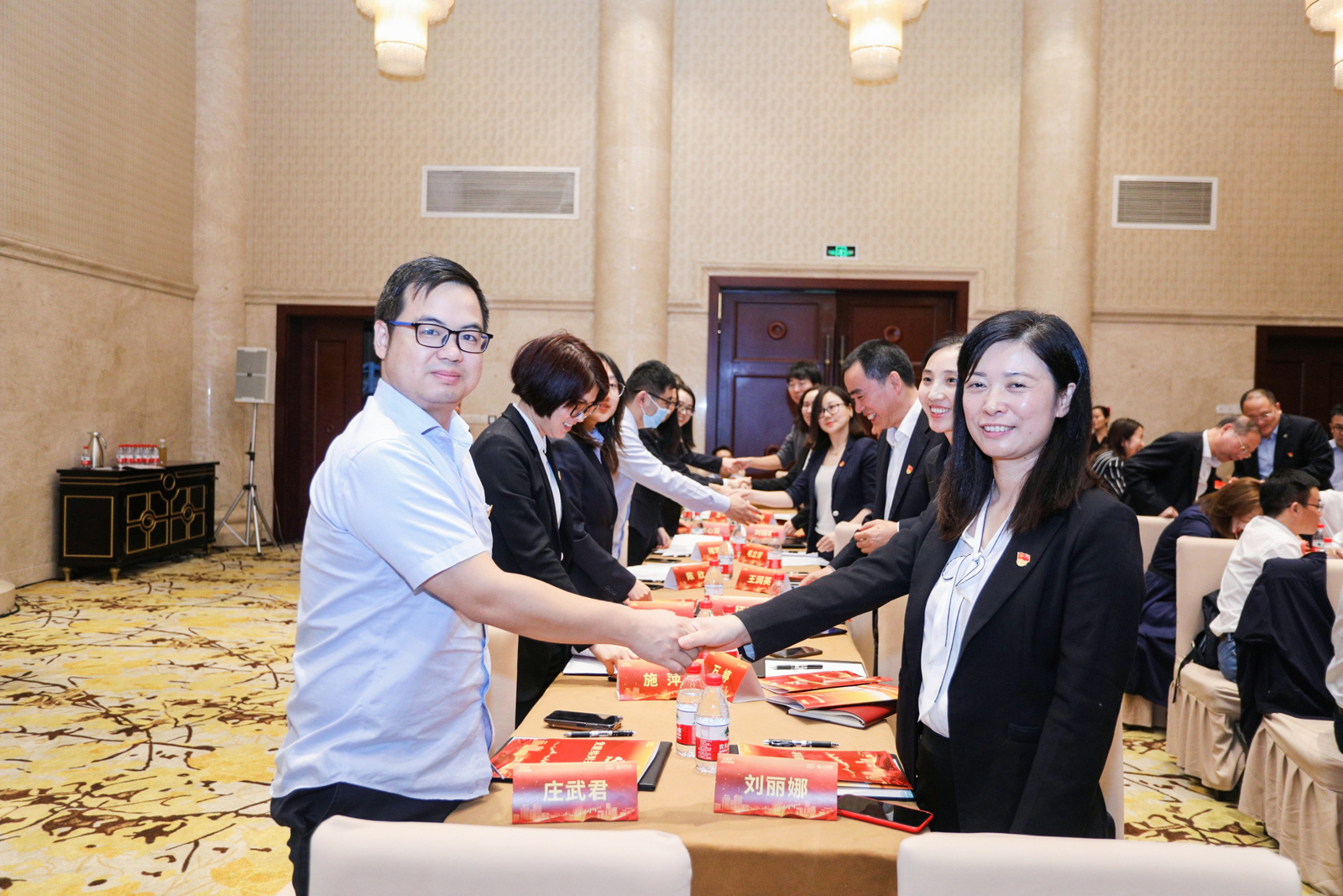 ��Ͷ�خa(ch��n)�������Cȯ�h���Y(ji��)�����s������Ӱ