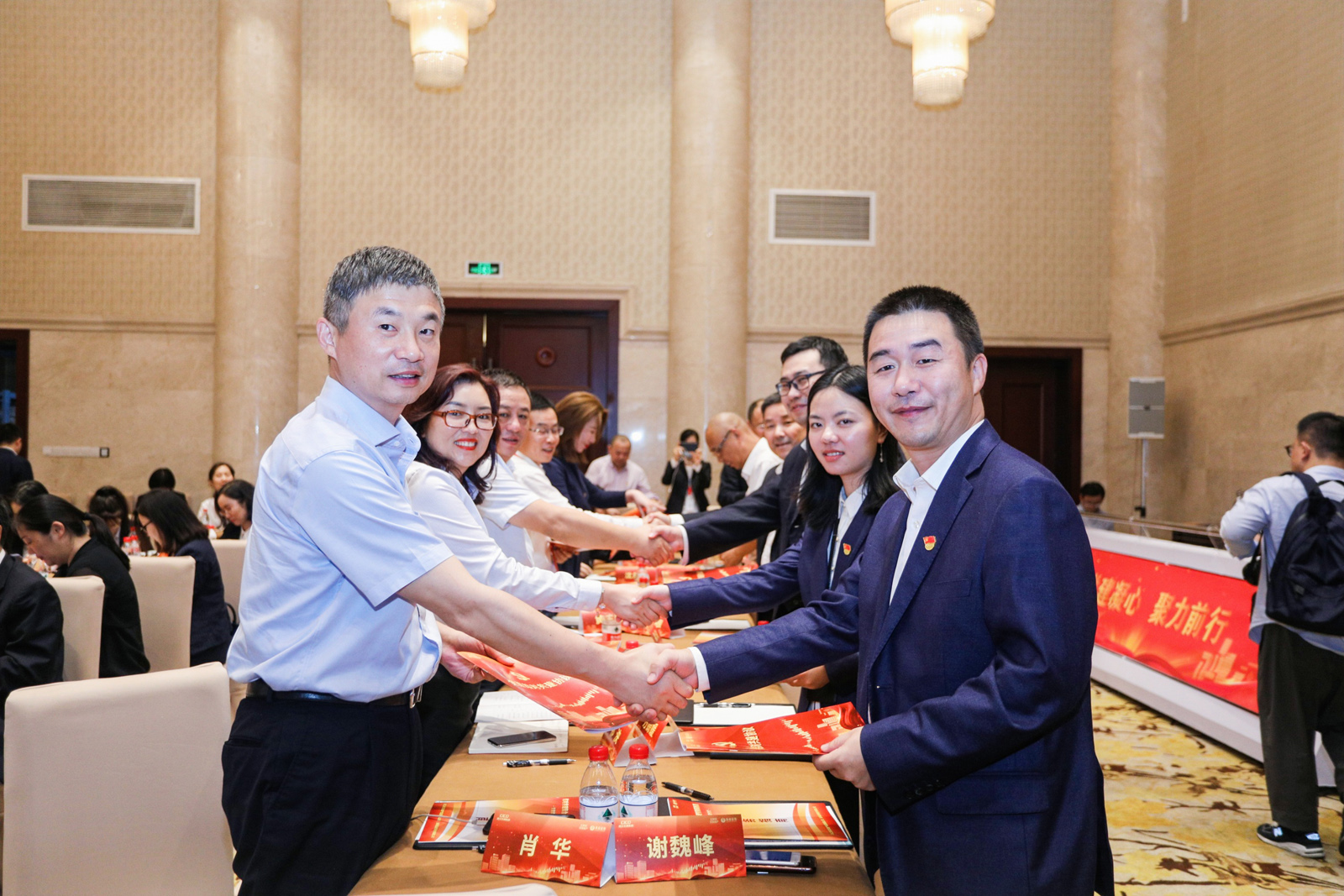 �p���M�����s��Ӱ