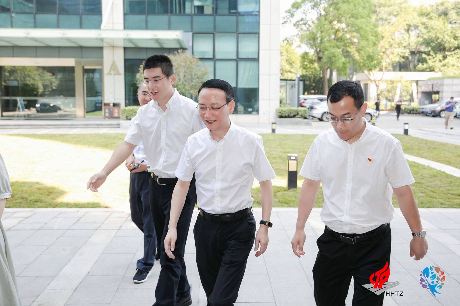 �c���I(l��ng)��(d��o)�������