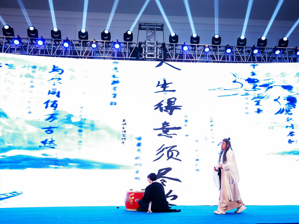 �c����(d��ng)�ʘ����ݹ�(ji��)Ŀ