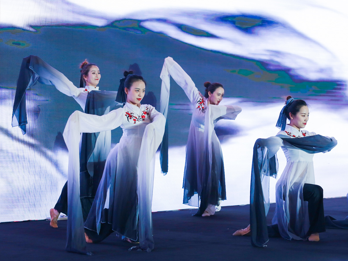 ��˾����c���(d��ng)��ˇ����