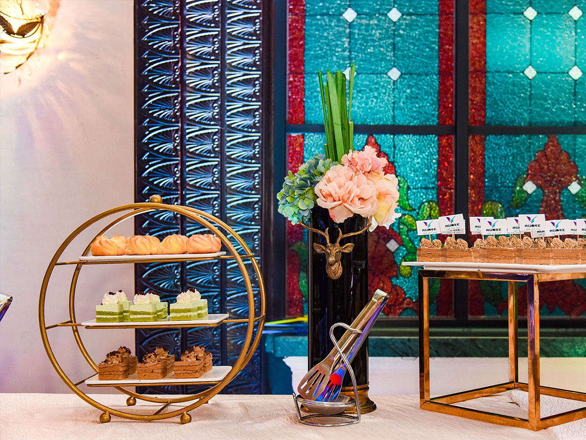 發(fā)布會(huì)現(xiàn)場茶歇臺(tái)布置