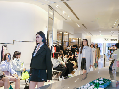 �̈���c��ӷ�����(chu��ng)���c(di��n)��