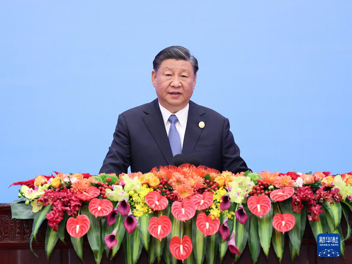 ��(x��)��ϯ�ڵ����á�һ��һ·�����H�����߷�Փ���_Ļʽ�ϵ���ּ���v