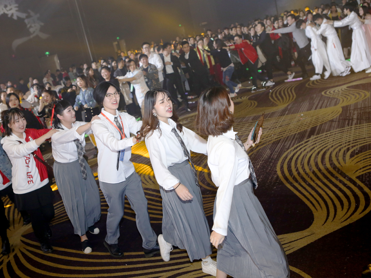 有趣的年會游戲