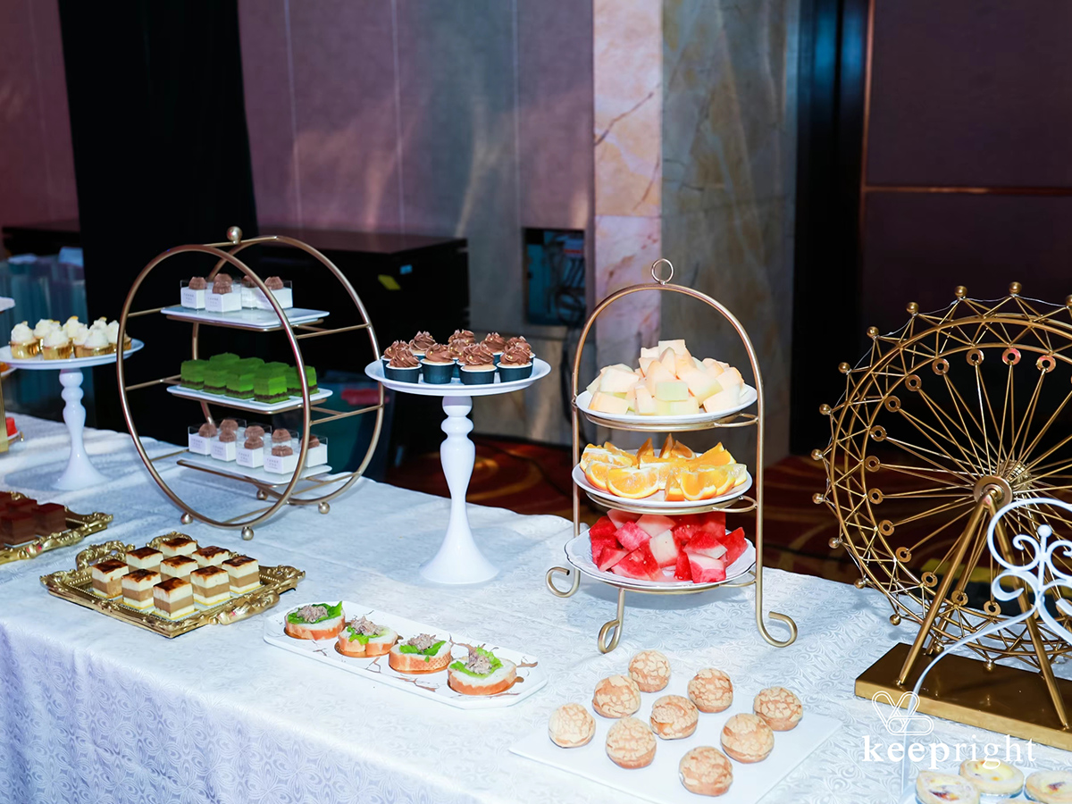 年會(huì)現(xiàn)場茶歇美食